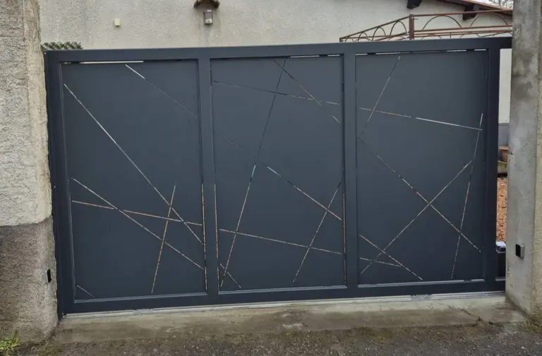 Portails à Mons - Portail coulissant et portillon | AL Métallerie